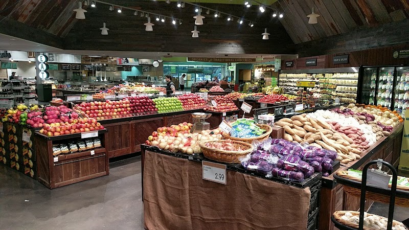 Fresh produce, organic selection