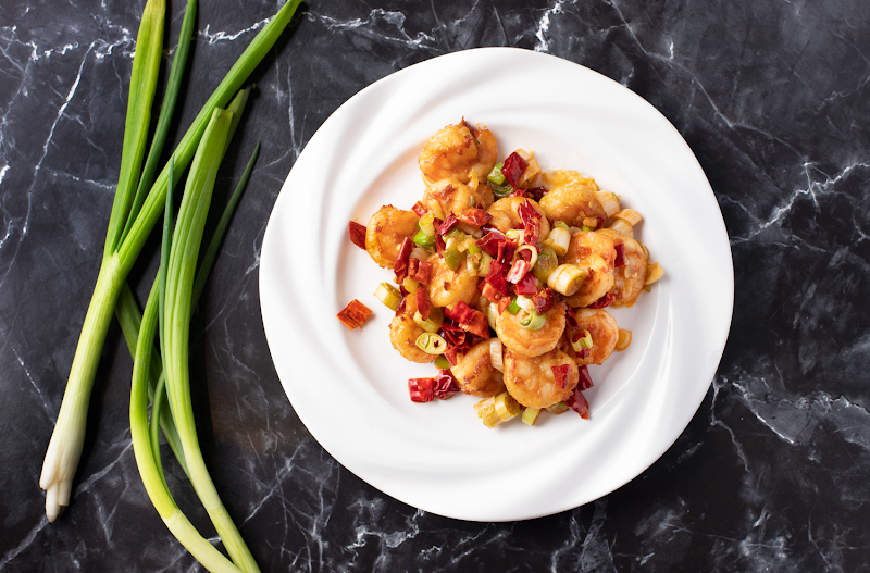 Spicy stir-fried shrimp dish