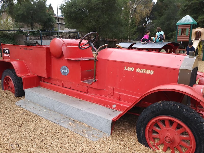 Classic Los Gatos fire truck
