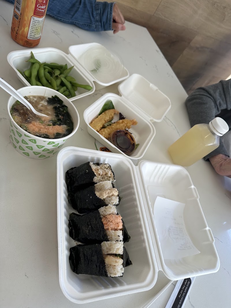Full spread, dine in