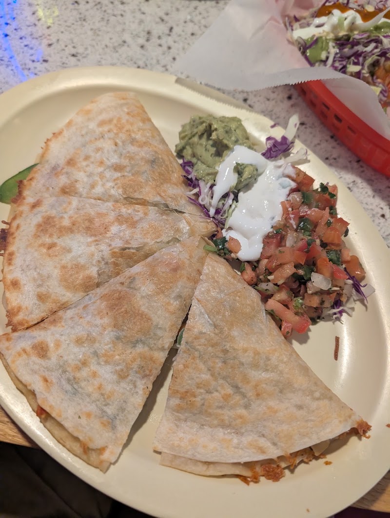 Golden quesadilla, bright sides
