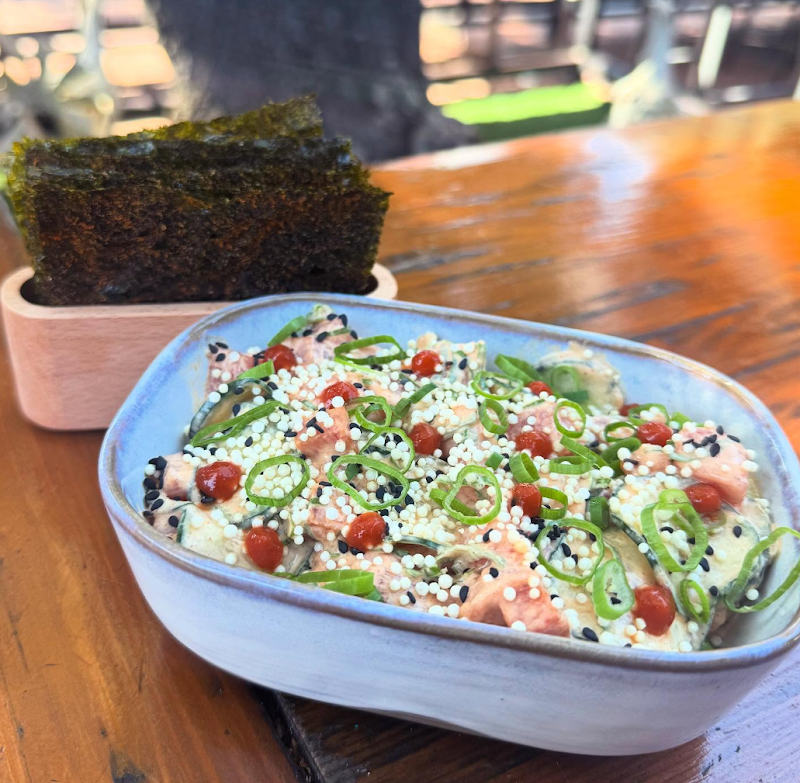 Chilled salmon nori bowl