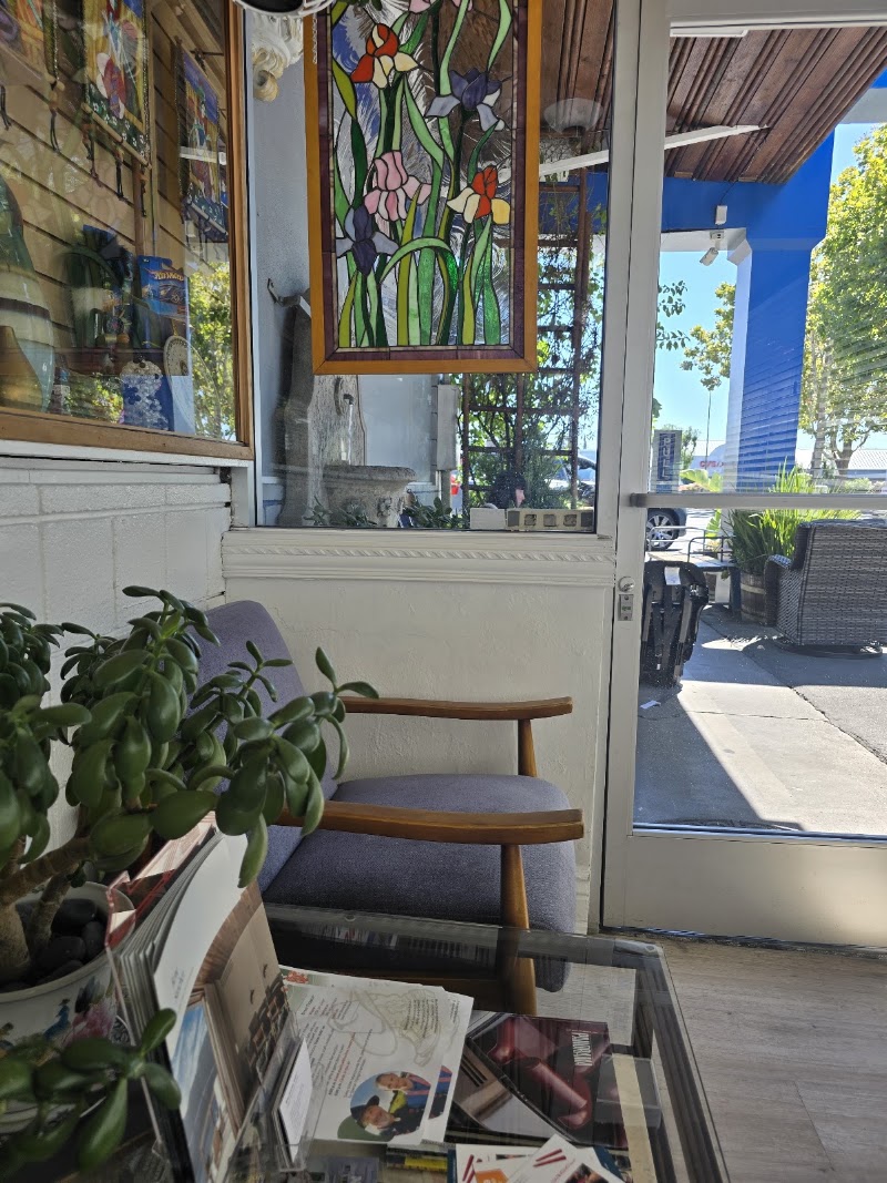 Relaxed waiting area inside