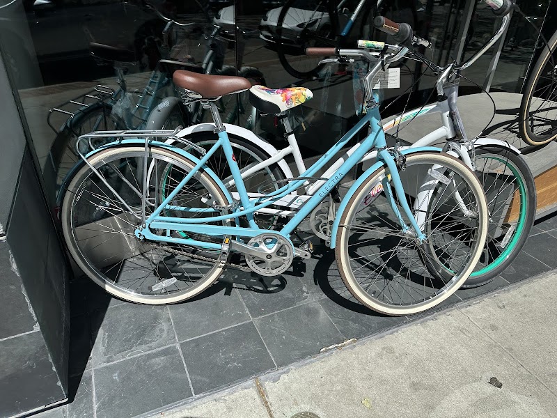 Classic cruiser bikes outside
