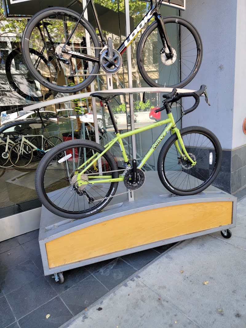 Gravel bike street display