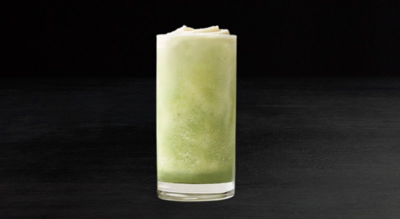 Creamy matcha blended drink