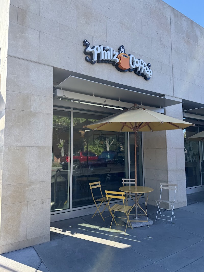 Sunny sidewalk patio seating