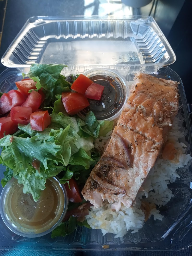 Salmon rice box to go