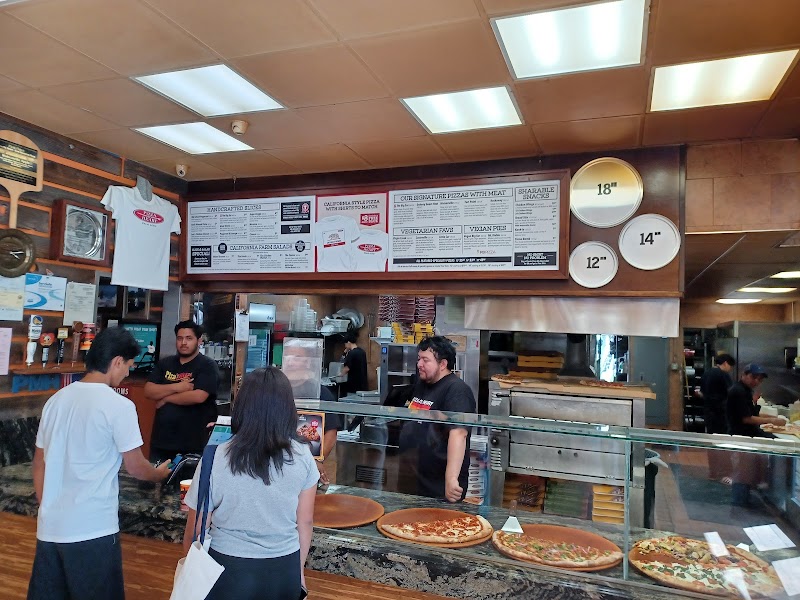 Friendly crew, fresh pies