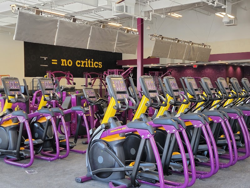 Rows of cardio machines