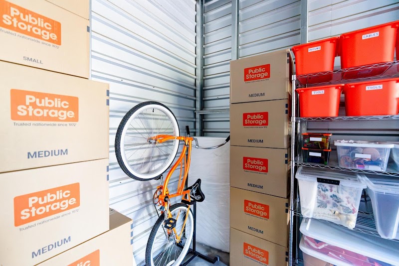 Organized unit storage space