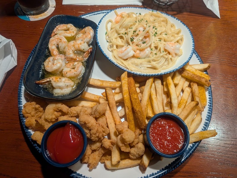 Shrimp scampi and fries