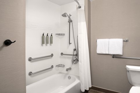 Bright, well-appointed bathroom