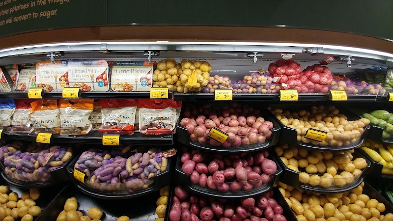 Fresh potato variety display