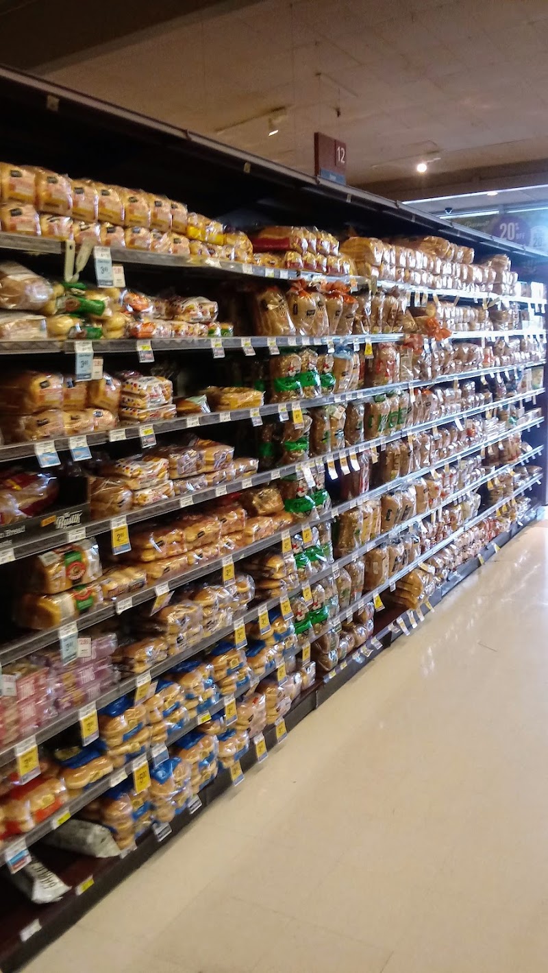 Breads and buns, fully stocked