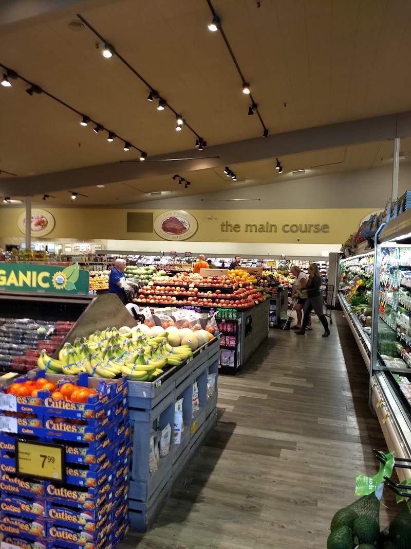 Fresh fruit, organic options