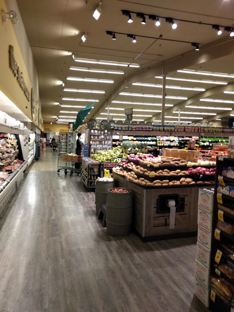 Fresh produce, open floor