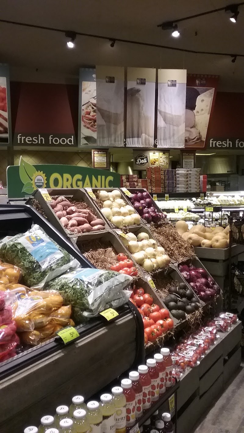 Fresh organic produce section