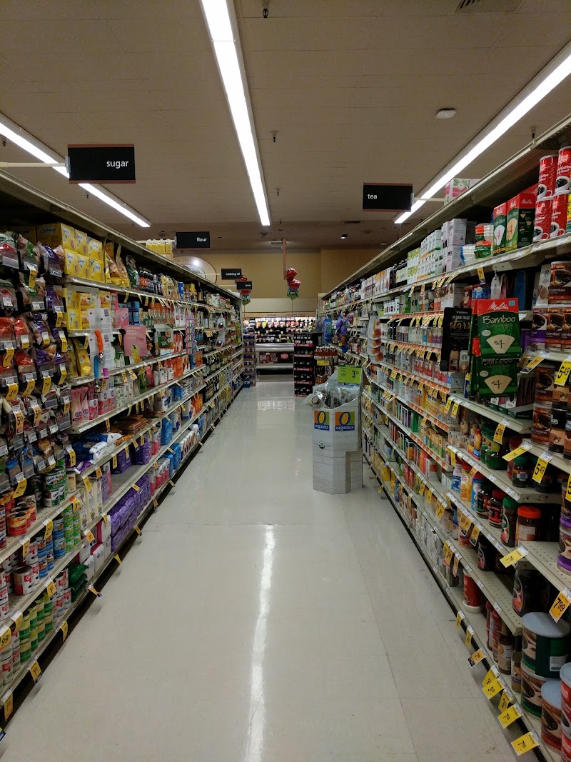 Well-organized grocery aisles