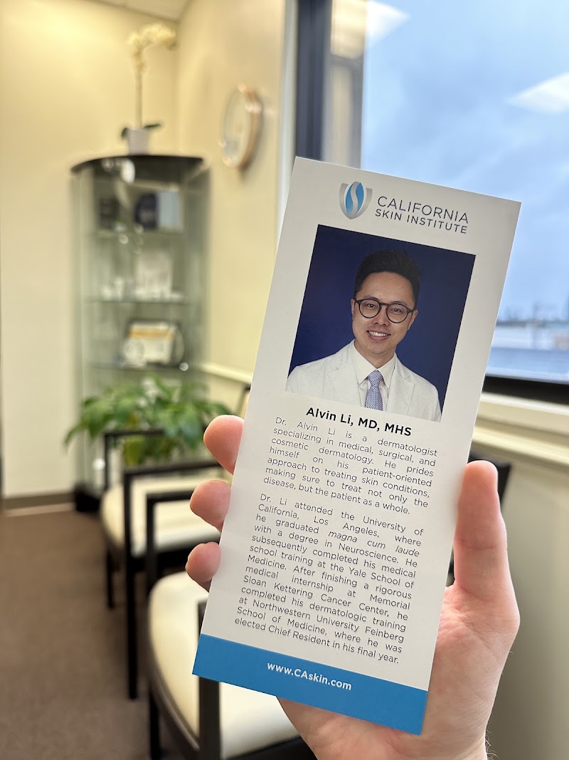 Dr. Li credentials brochure