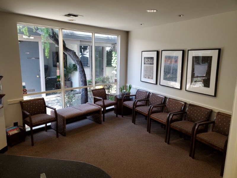 Bright, relaxed waiting area