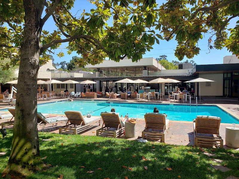 Sunny poolside café retreat
