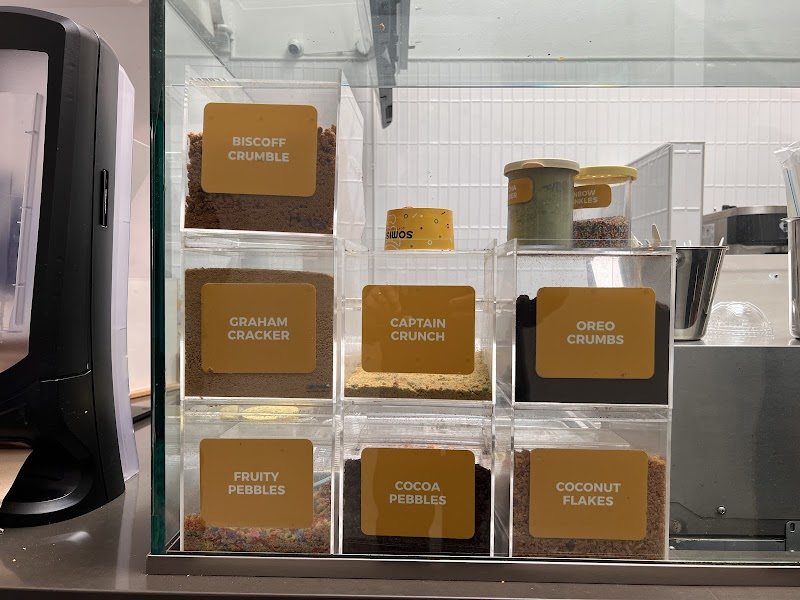 Topping bar, endless choices