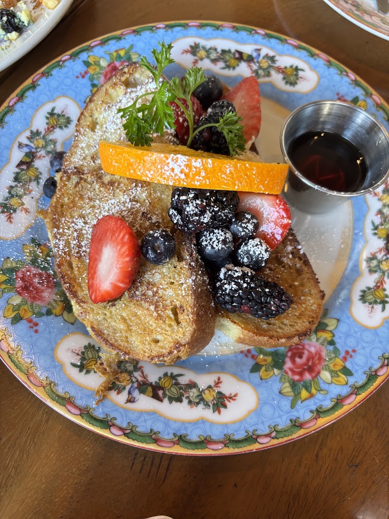 Berry French toast, pure elegance