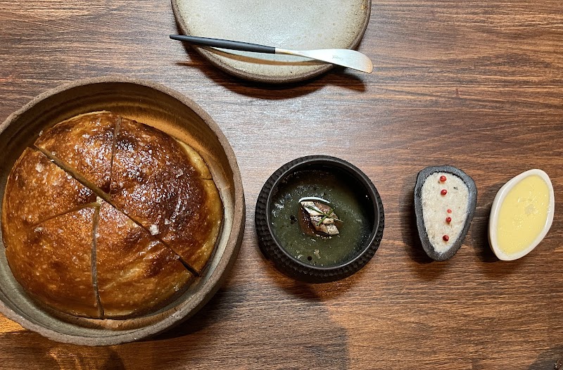 House bread, three accompaniments