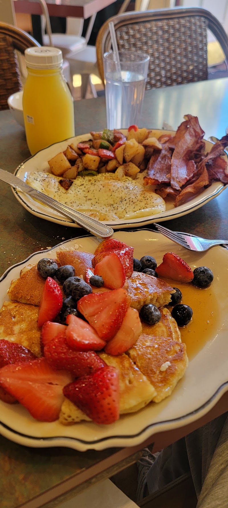 French toast, berries, breakfast spread