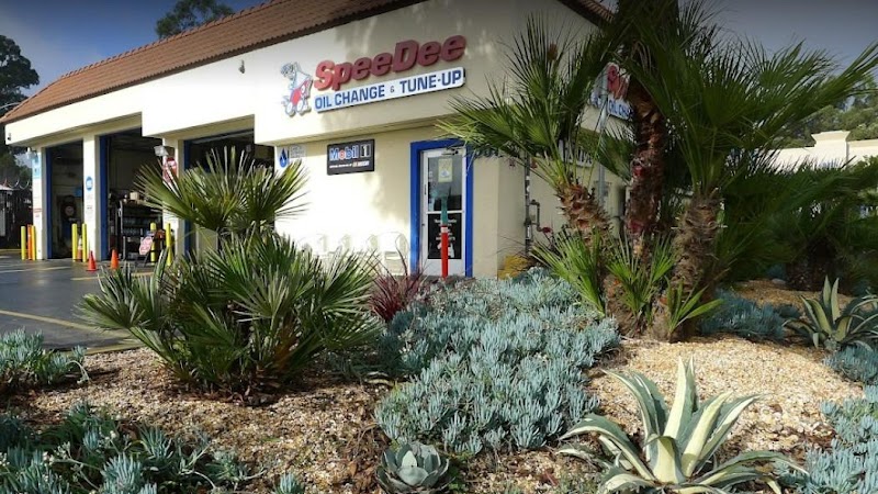 SpeeDee Oil Change & Auto Service