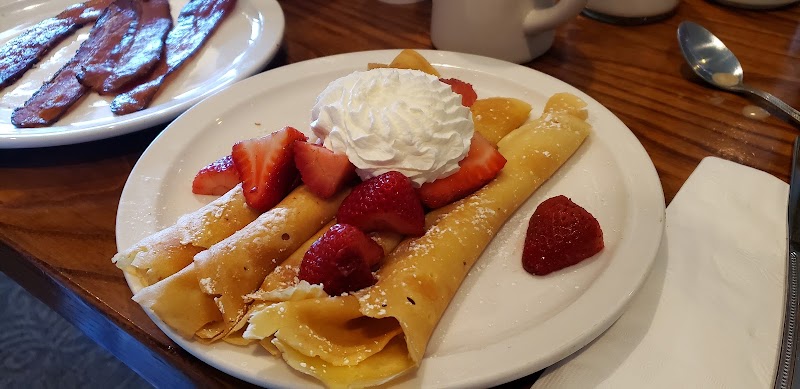 Crepes with fresh strawberries
