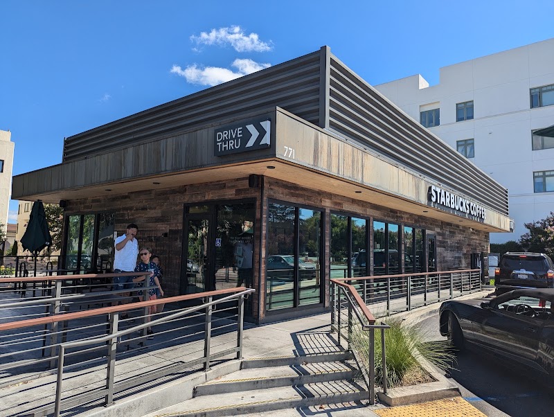 Drive-thru, easy parking