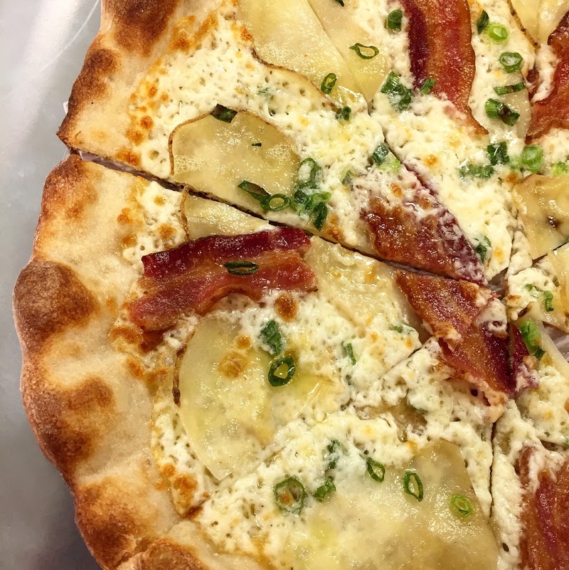 Bacon potato white pizza