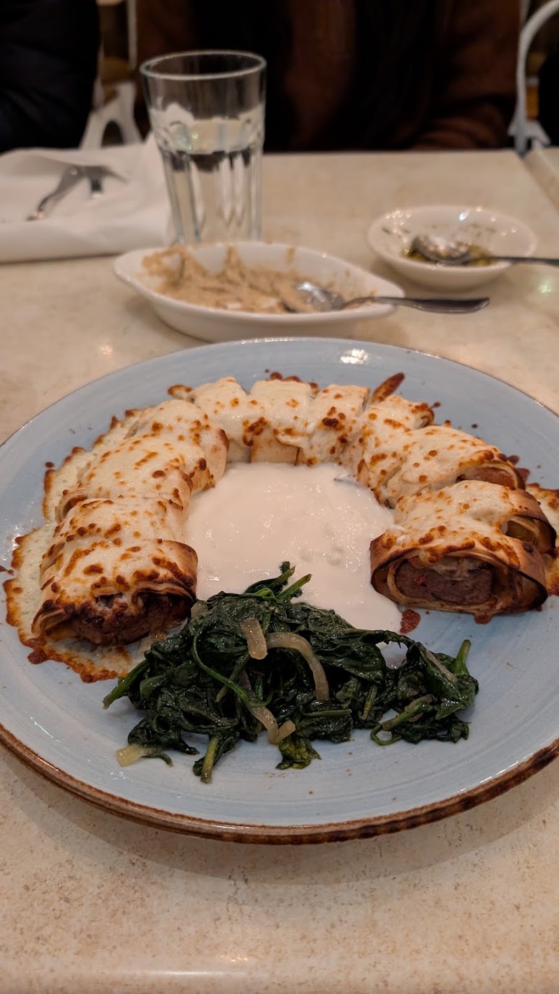 Crispy rolled kebab lavash