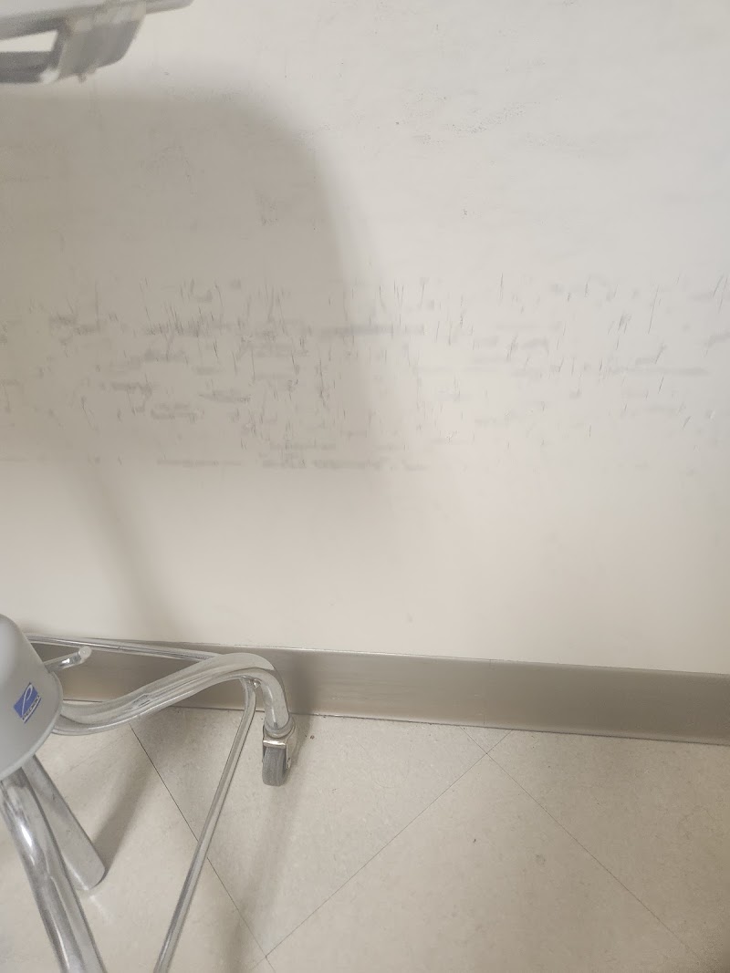 Clean clinical treatment room