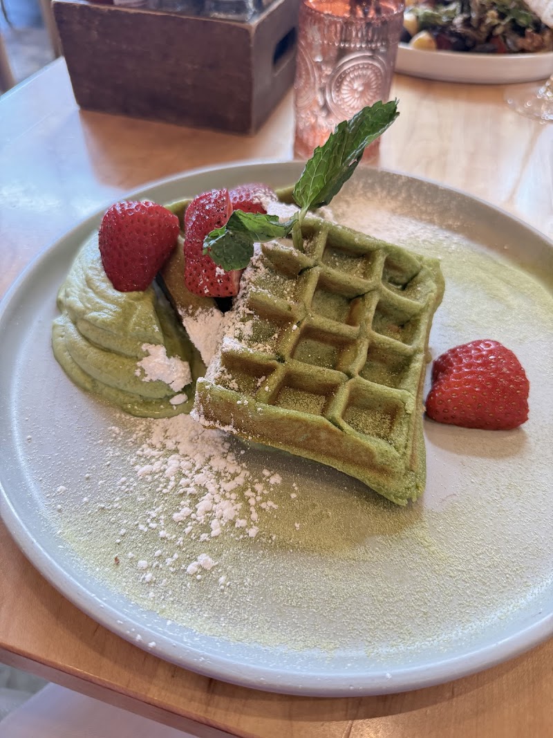 Matcha moffle, fresh strawberries
