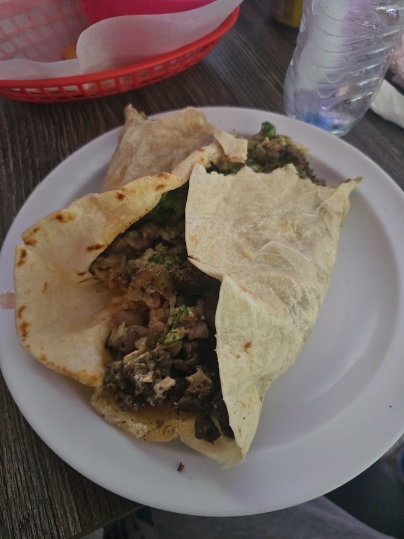 Tender meat, handmade tortillas