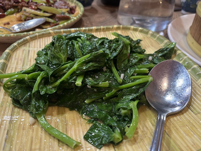 Crisp garlic sautéed greens