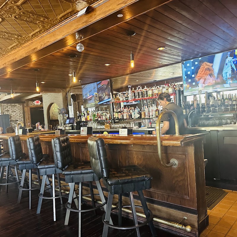 Classic saloon bar, full spirits