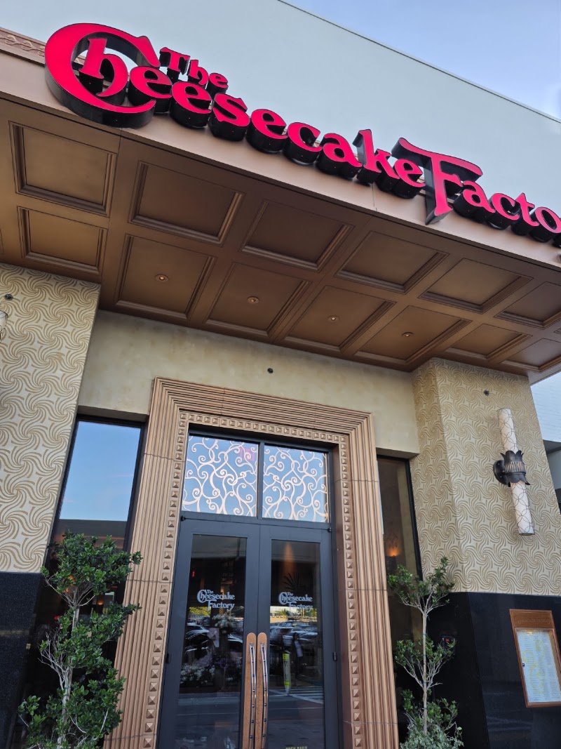 Welcoming entrance, ready to dine