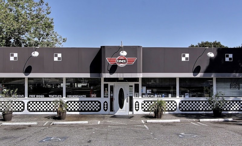 Checkered facade, Los Gatos diner