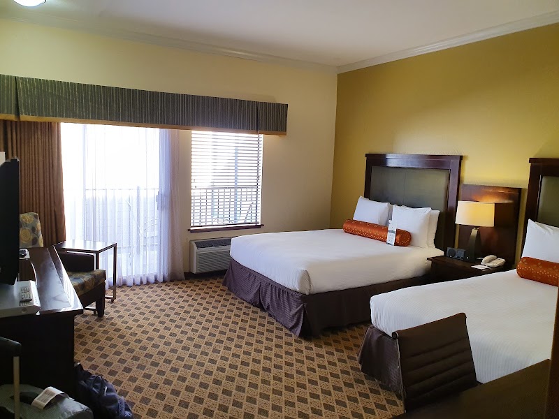 Spacious, comfortable guest room