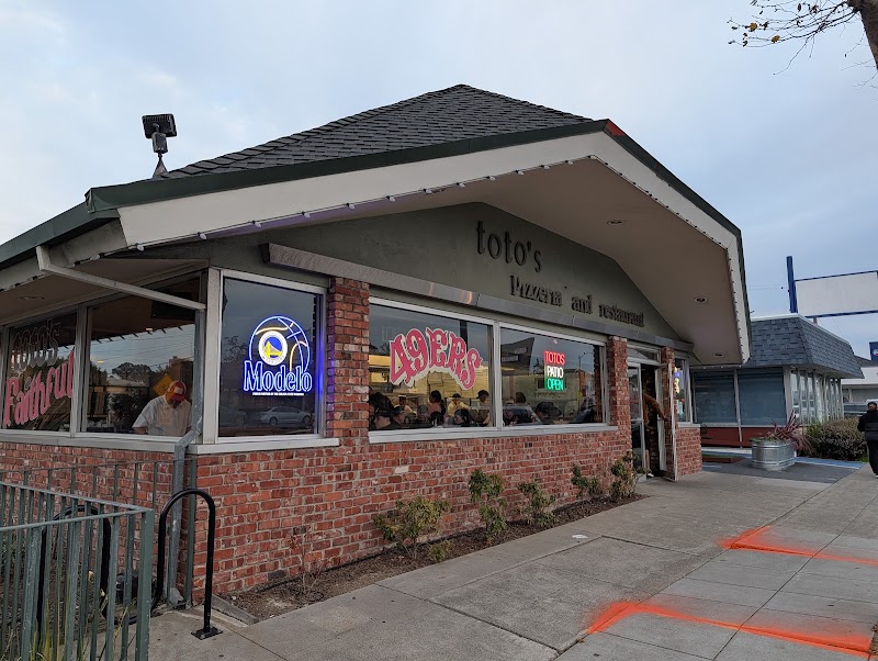 Toto's neighborhood corner spot