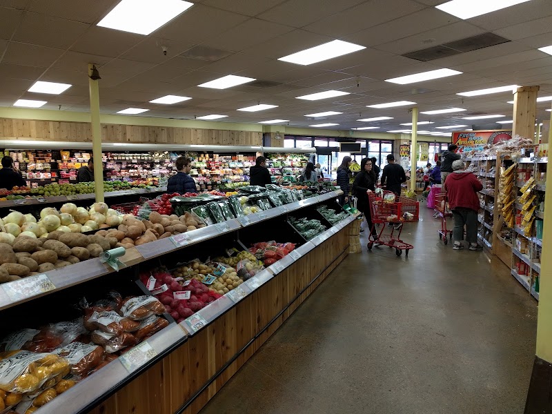 Fresh produce, busy shoppers