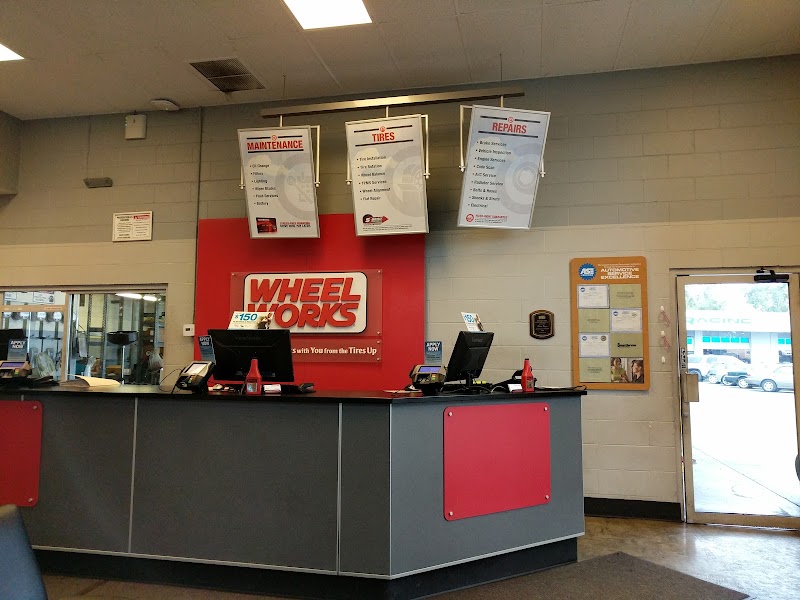 Friendly front desk, ready