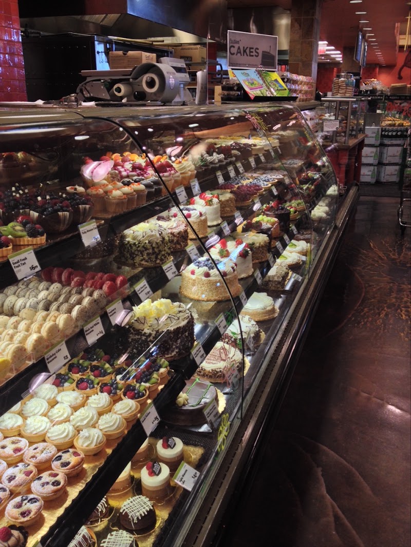 Handcrafted cakes and pastries