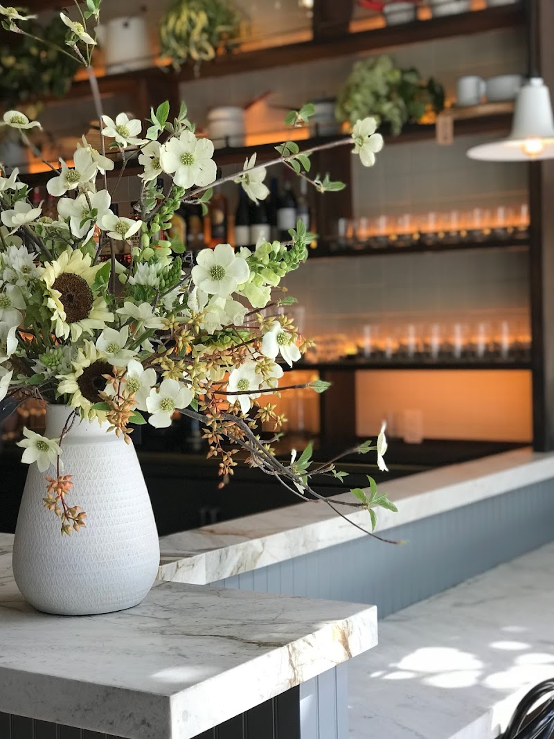 Fresh flowers at the bar