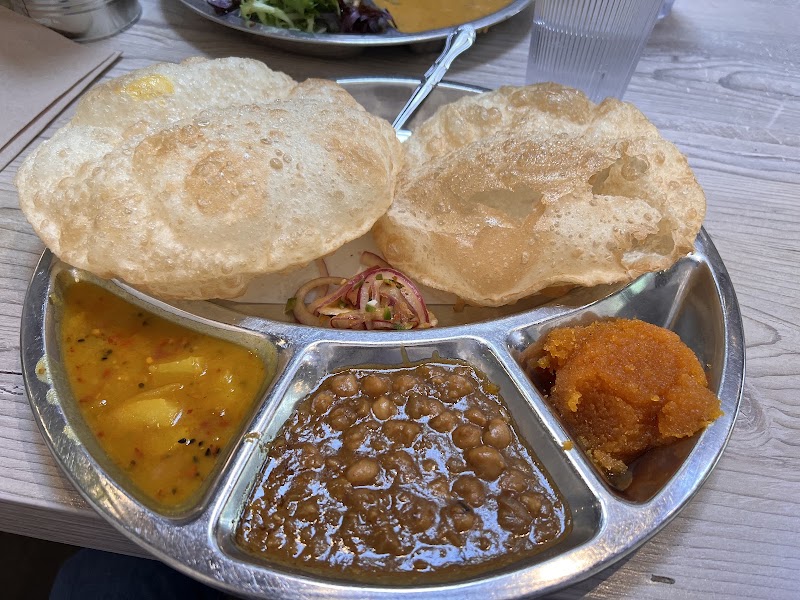Classic thali, full spread